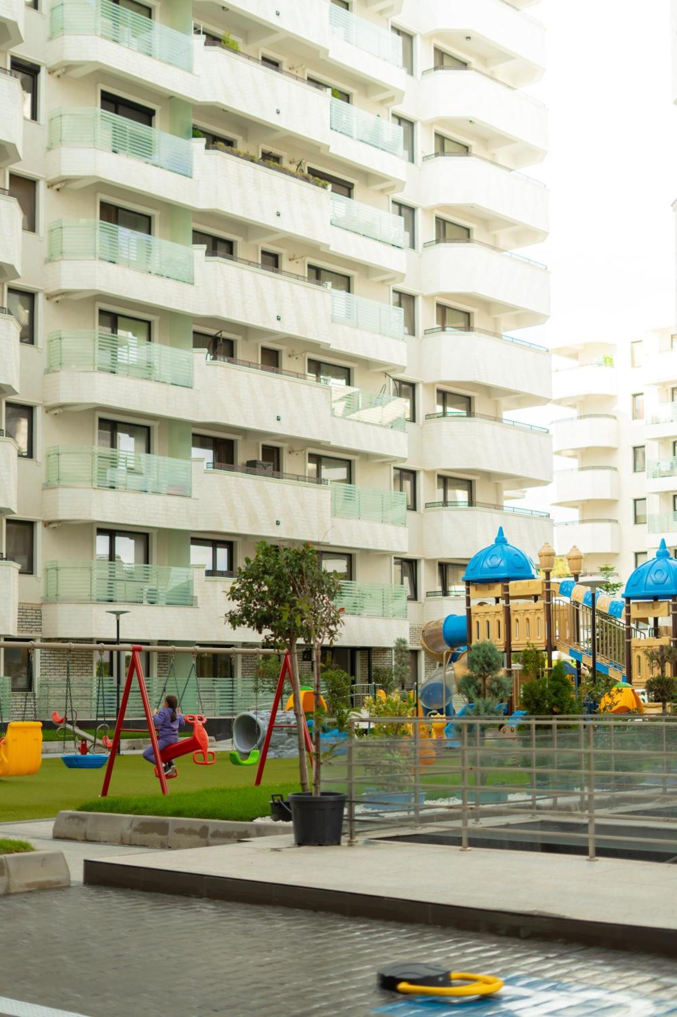 White Platan Apartment Iasi Exterior foto